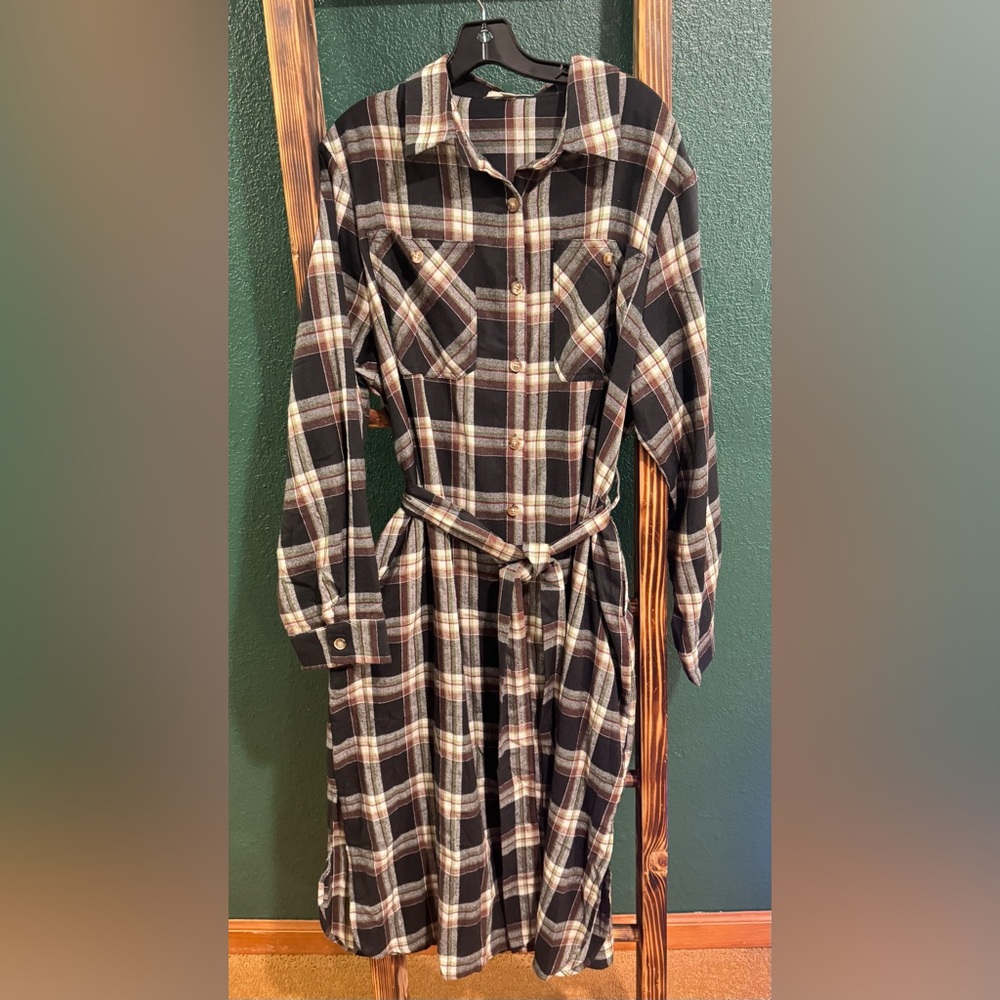 Classic Black Plaid Long Sleeve Dress